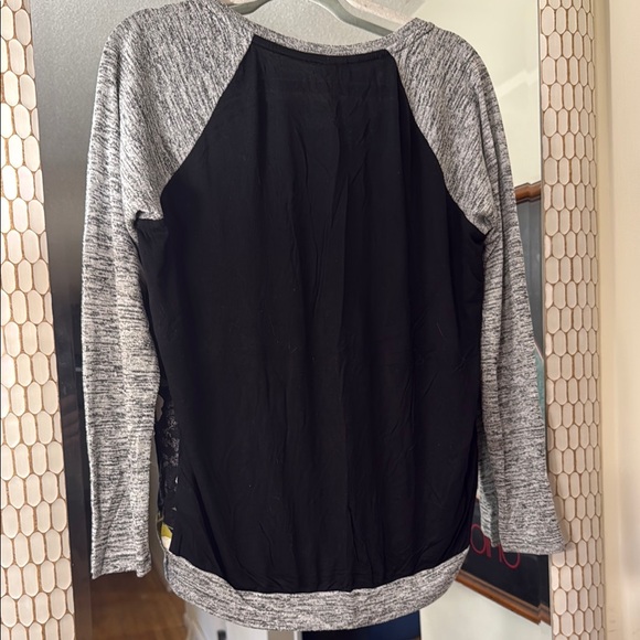 Kut from the Kloth Floral Long Sleeve Top - Gray and Black - Picture 2 of 2